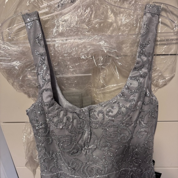 NEW silver FORMAL PARTY WEDDING EVENING FITTED EMBELLISHED SHEATH GOWN Cd814 - Picture 2 of 4